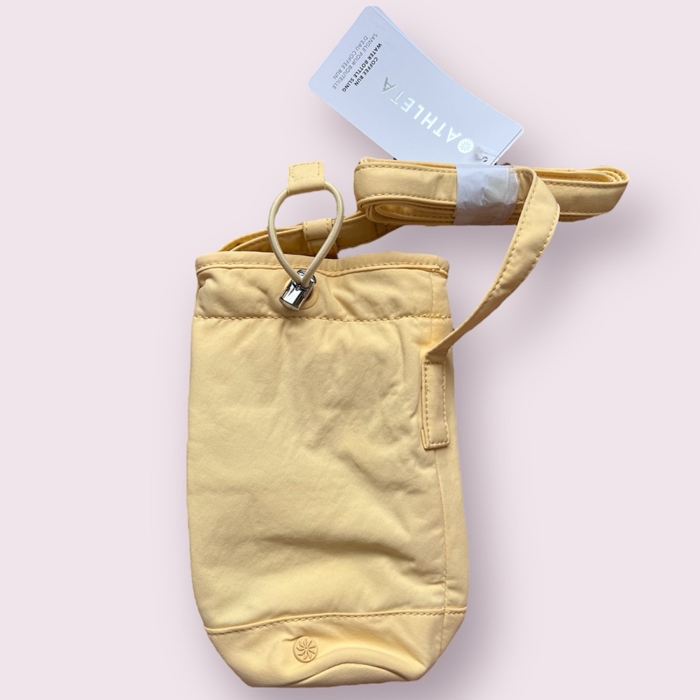 ATHLETA COFFEE RUN WATER BOTTLE SLING One size, Lunaria Yellow